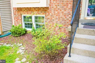 6168 Forest Creek Ct, Springfield, VA 22152 - Photo 3