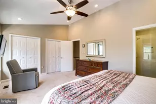 6149 Green Hollow Ct, Springfield, VA 22152 - Photo 15