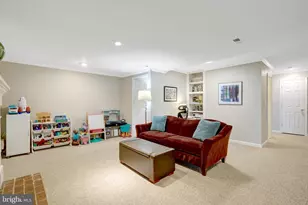 6149 Green Hollow Ct, Springfield, VA 22152 - Photo 19