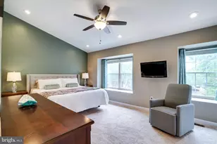 6149 Green Hollow Ct, Springfield, VA 22152 - Photo 13