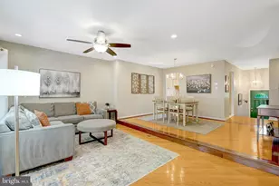 6149 Green Hollow Ct, Springfield, VA 22152 - Photo 3