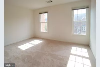 1781 Dawson Street, Vienna, VA 22182 - Photo 11