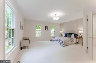 9109 Parliament Dr, Burke, VA 22015 - Photo 19