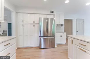 9109 Parliament Dr, Burke, VA 22015 - Photo 35