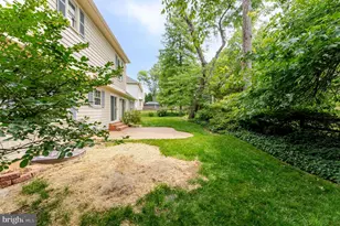 9109 Parliament Dr, Burke, VA 22015 - Photo 61