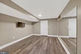 13464 Point Pleasant Dr, Chantilly, VA 20151 - Photo 11