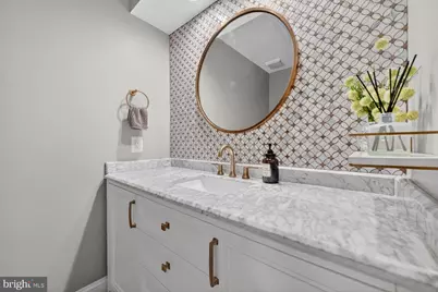 13464 Point Pleasant Drive, Chantilly, VA 20151 - Photo 19