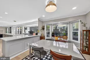 13464 Point Pleasant Dr, Chantilly, VA 20151 - Photo 23