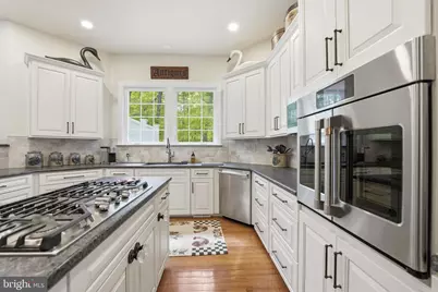 7805 Rose Garden Lane, Springfield, VA 22153 - Photo 27