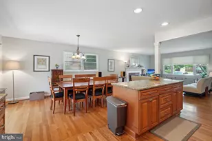 7011 Hector Rd, McLean, VA 22101 - Photo 7