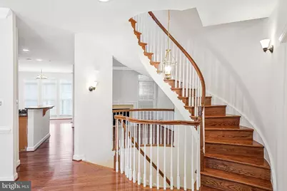 7720 Spoleto Lane, McLean, VA 22102 - Photo 9