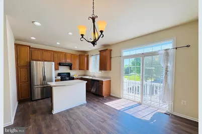 4651 Carisbrooke Lane, Fairfax, VA 22030 - Photo 3