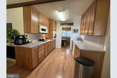 3910 Forest Grove Drive, Annandale, VA 22003 - Photo 11