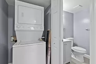 11613 Stoneview Square, Reston, VA 20191 - Photo 19