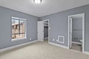 11613 Stoneview Square, Reston, VA 20191 - Photo 13