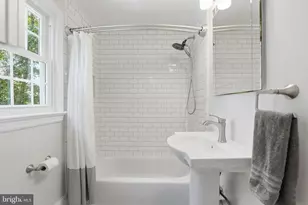 2516 Beacon Hill Rd, Alexandria, VA 22306 - Photo 19
