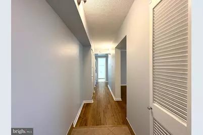11606 Stoneview Square #66/1B, Reston, VA 20191 - Photo 3