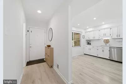 5826 Jacksons Oak Court, Burke, VA 22015 - Photo 3