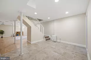 10818 Oldfield Dr, Reston, VA 20191 - Photo 39