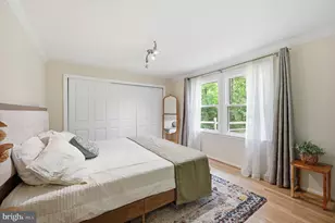 10818 Oldfield Dr, Reston, VA 20191 - Photo 25
