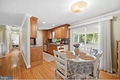 10818 Oldfield Drive, Reston, VA 20191 - Photo 13