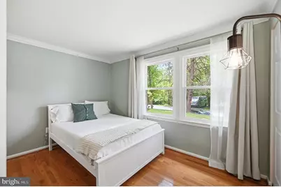 10818 Oldfield Drive, Reston, VA 20191 - Photo 29