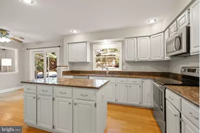 12652 Terrymill Drive, Herndon, VA 20170 - Photo 33