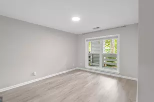 10300 Appalachian Cir, Oakton, VA 22124 - Photo 13