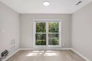 10300 Appalachian Cir, Oakton, VA 22124 - Photo 17