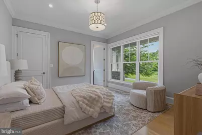 7820 Calpurnia Court, McLean, VA 22102 - Photo 9