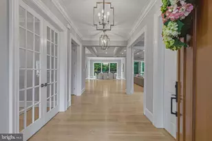7820 Calpurnia Ct, McLean, VA 22102 - Photo 13