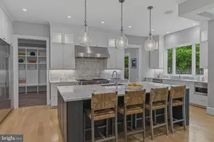 7820 Calpurnia Ct, McLean, VA 22102 - Photo 19