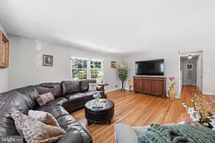 6106 Marilyn Dr, Alexandria, VA 22310 - Photo 9