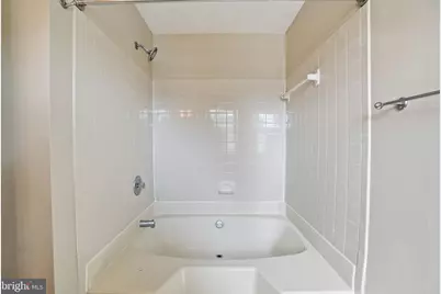 8633 Beekman Place #33D, Alexandria, VA 22309 - Photo 15
