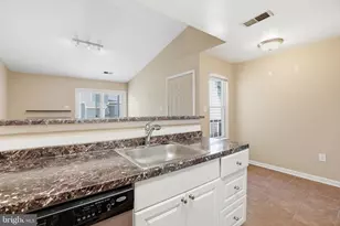 8633 Beekman Pl, Alexandria, VA 22309 - Photo 13
