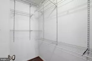 8633 Beekman Pl, Alexandria, VA 22309 - Photo 21