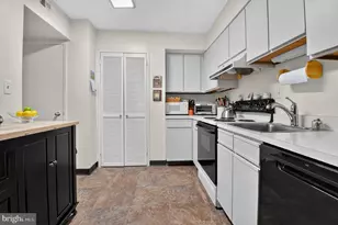 1808 Old Meadow Rd, McLean, VA 22102 - Photo 7