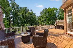 10507 Oakton Ridge Ct, Oakton, VA 22124 - Photo 11