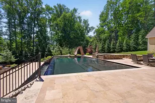 10507 Oakton Ridge Ct, Oakton, VA 22124 - Photo 5