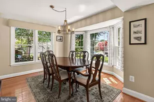 6463 Woodmere Pl, Centreville, VA 20120 - Photo 13
