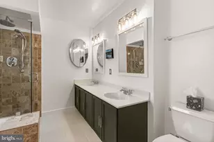 6463 Woodmere Pl, Centreville, VA 20120 - Photo 33