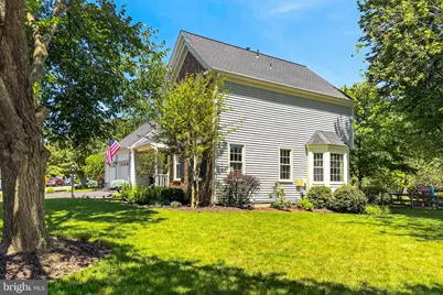 6463 Woodmere Place, Centreville, VA 20120 - Photo 57