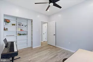 4127 Fountainside Ln, Fairfax, VA 22030 - Photo 25