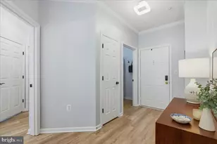 4127 Fountainside Ln, Fairfax, VA 22030 - Photo 7