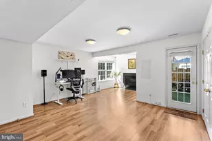 2503 James Maury Dr, Herndon, VA 20171 - Photo 37
