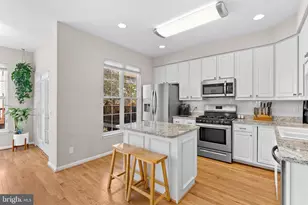 2503 James Maury Dr, Herndon, VA 20171 - Photo 15