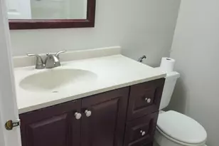 9016 O'Keith Ct, Springfield, VA 22152 - Photo 3