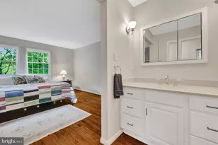 1310 Towlston Rd, Vienna, VA 22182 - Photo 19