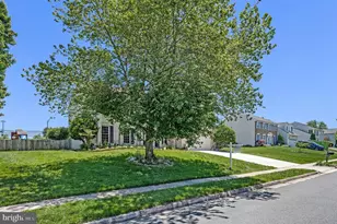 4603 Sand Rock Ln, Chantilly, VA 20151 - Photo 3