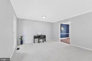 4603 Sand Rock Ln, Chantilly, VA 20151 - Photo 9